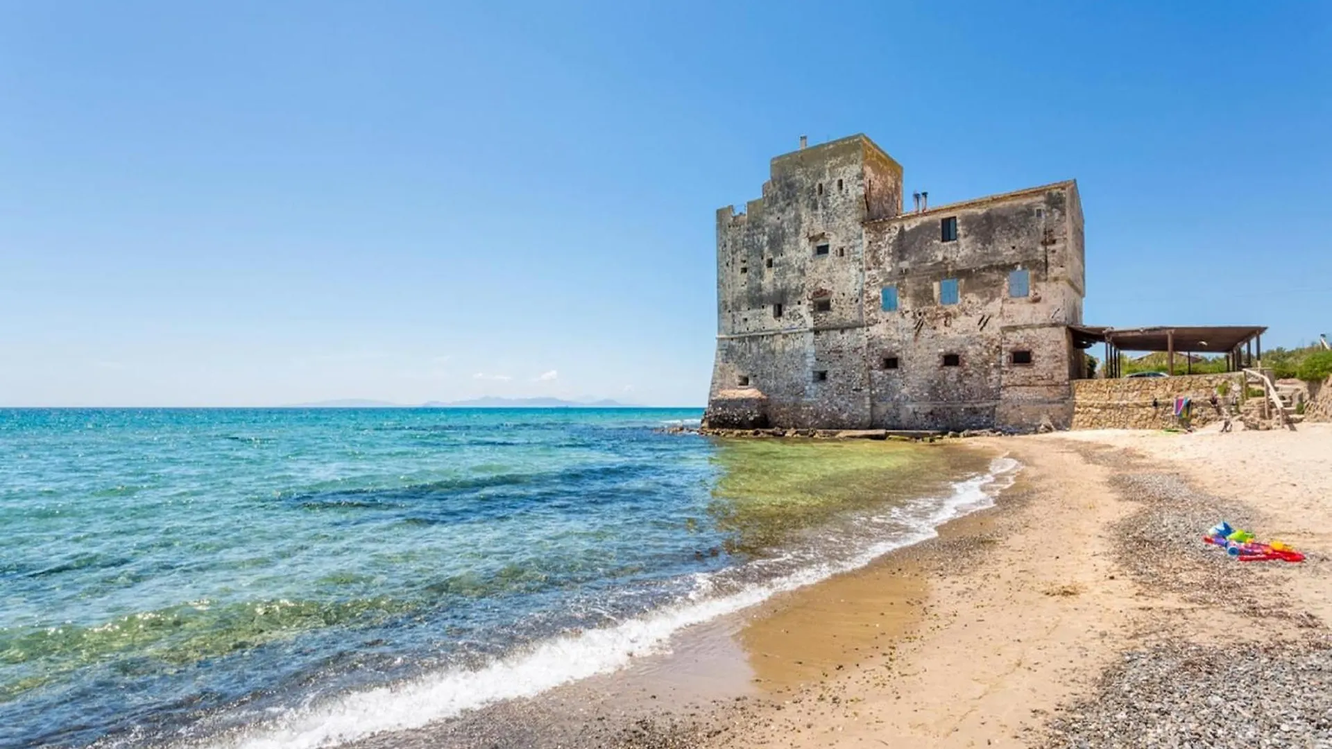 Property In San Vincenzo Apartment