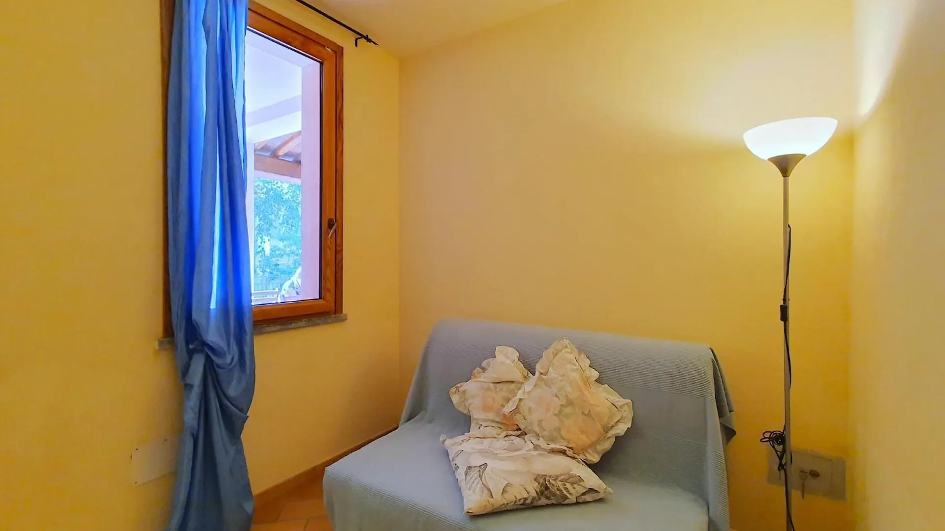 Apartment Property In San Vincenzo